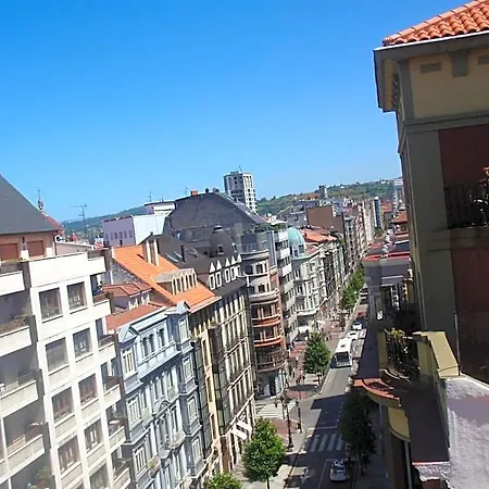 Favila Szálloda Oviedo