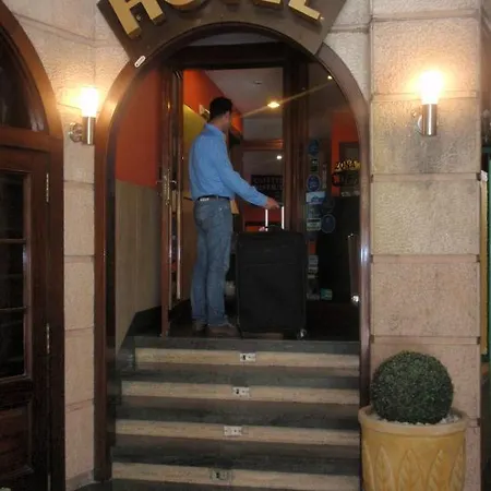 Favila Otel